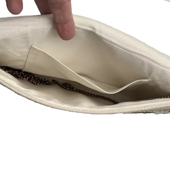 Aratta Beaded Envelope Crossbody Handbag - Picture 4 of 5